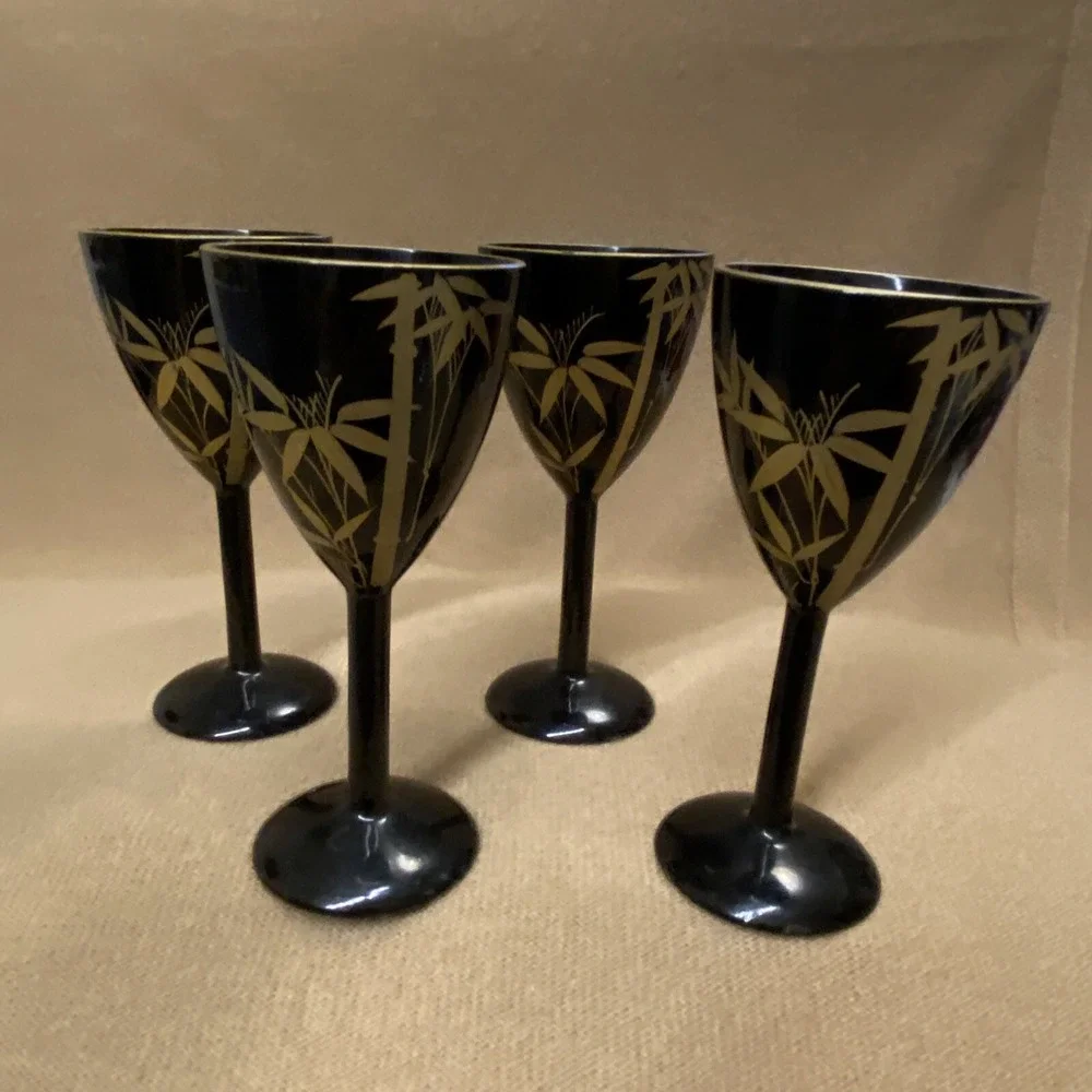 Set 4 Vtg Japan Sake Shot Bamboo Tree GoldPainted On BLACK LACQUER WOOD Stemware